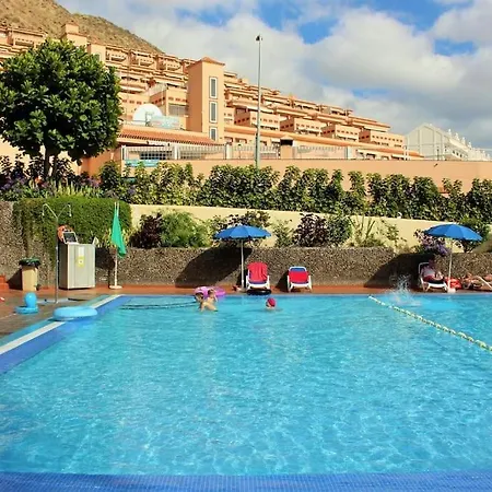 Los Cristianos With Sea Viewsc118 *